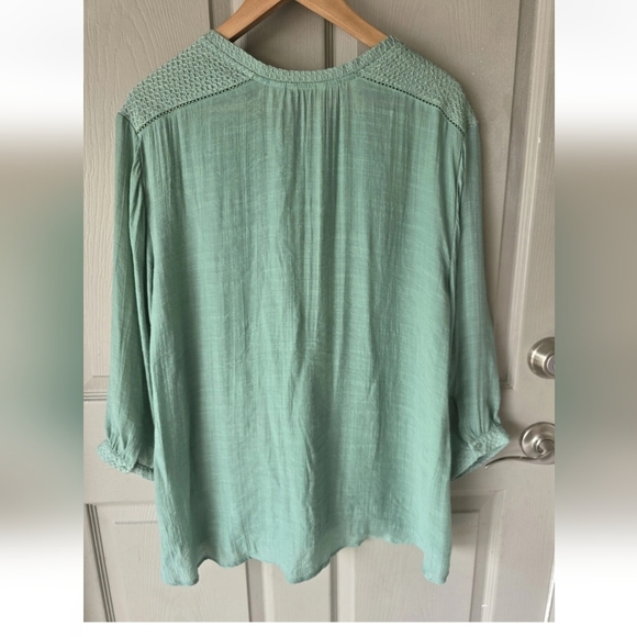 Cato Popover Blouse Sz 18/20 Plus Green Womens Cap 3/4 Sleeves Eyelet Dainty - Picture 12 of 12